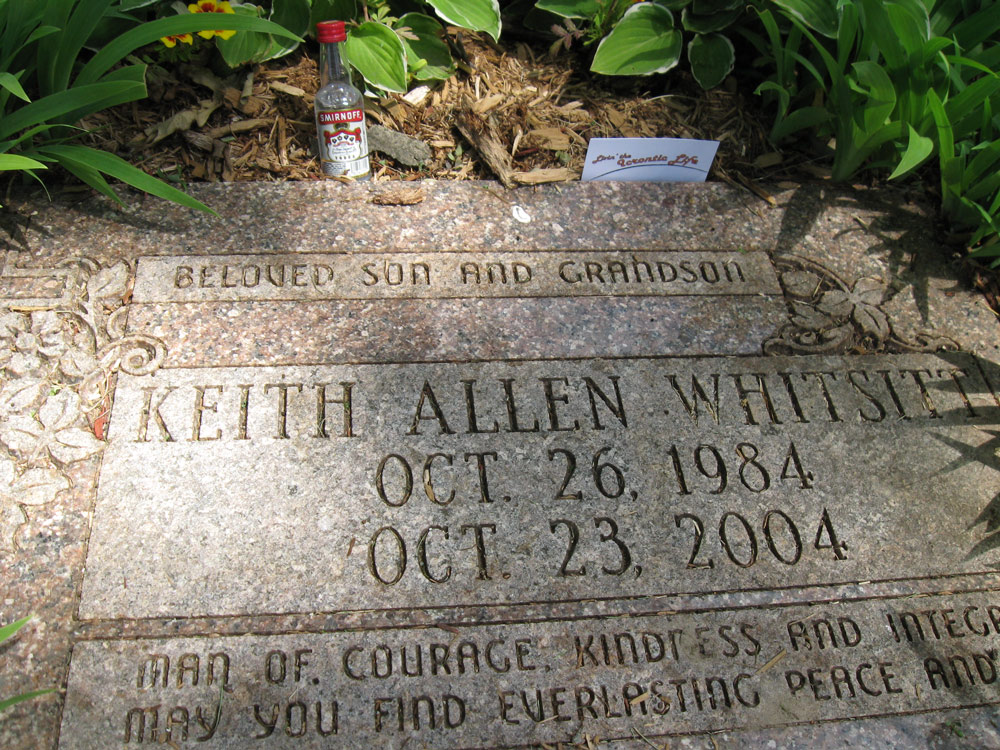 keith_grave.jpg