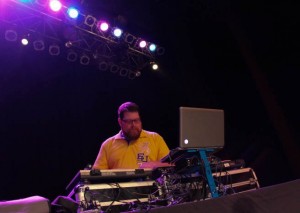 DJ Meph with Envy 14