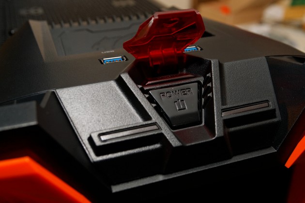 Cougar Challenger switch lid