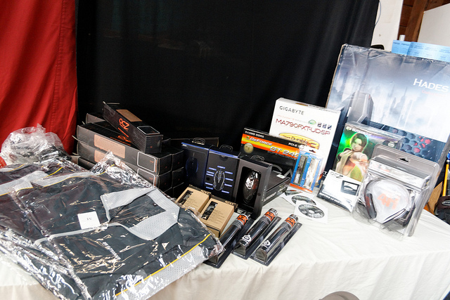 Expo Icrontic swag table