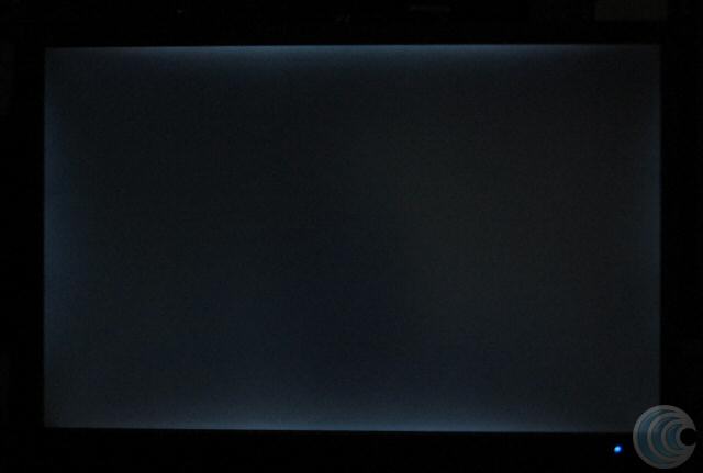 Черный экран по краям. Засветка экрана телевизора. Неравномерная подсветка монитора. Неравномерная подсветка телевизора. Телевизор Samsung засветка экрана.